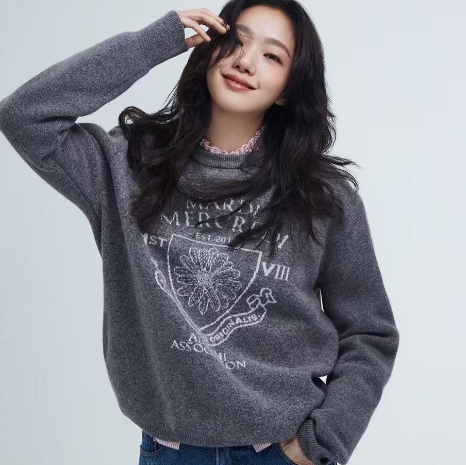 Mardi Mercredi Cashmere Blended Pullover Alumni Emblem-Grey Ivory