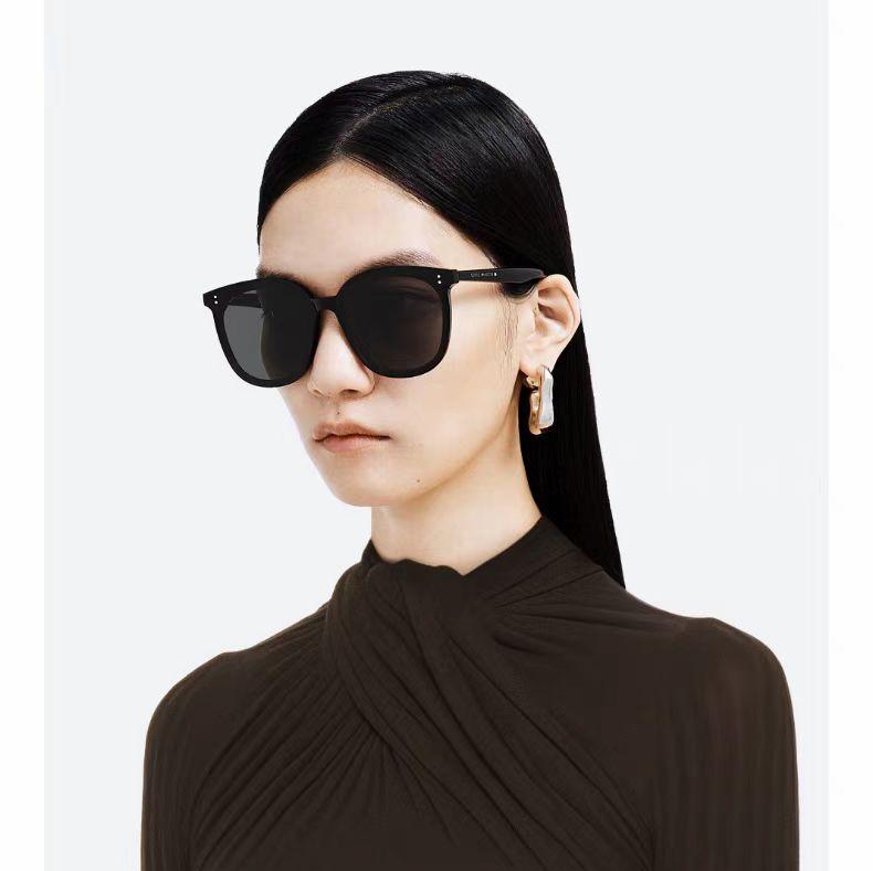 Gentle Monster MyMa 01 Sunglass-Black