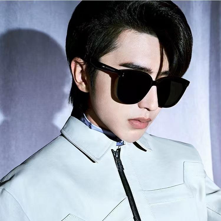Gentle Monster Frida 01 Sunglass-Black
