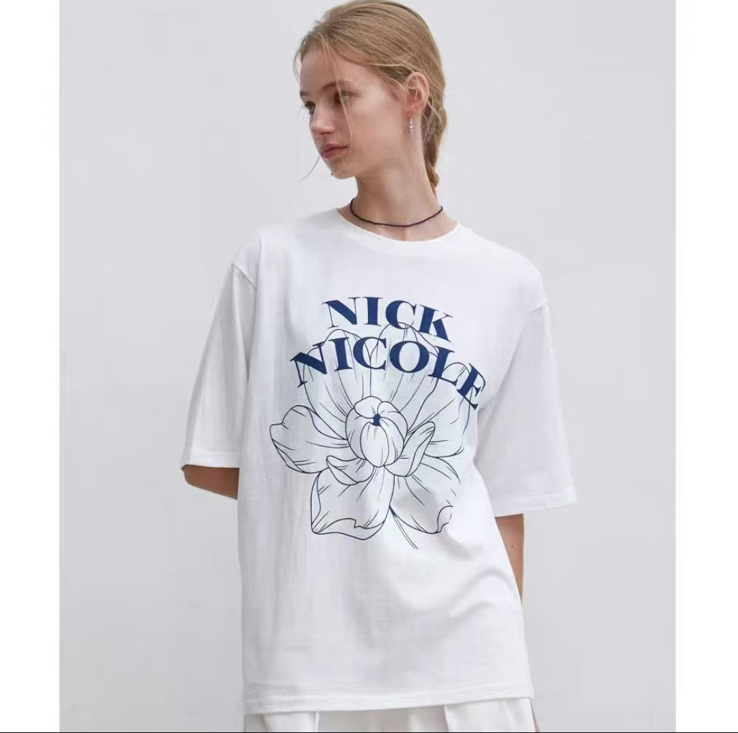 Nick Nicole Flower Half Tee_Navy Blue